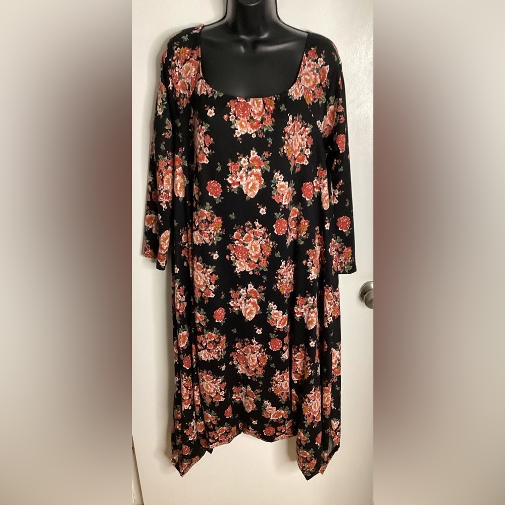 NWOT Canari Black Floral Rompers 1X & 3X